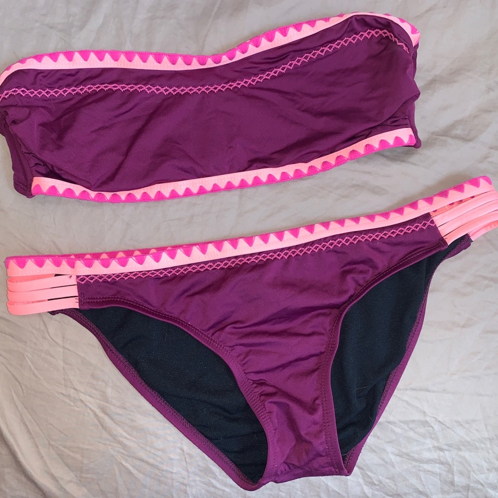 Bikini set!